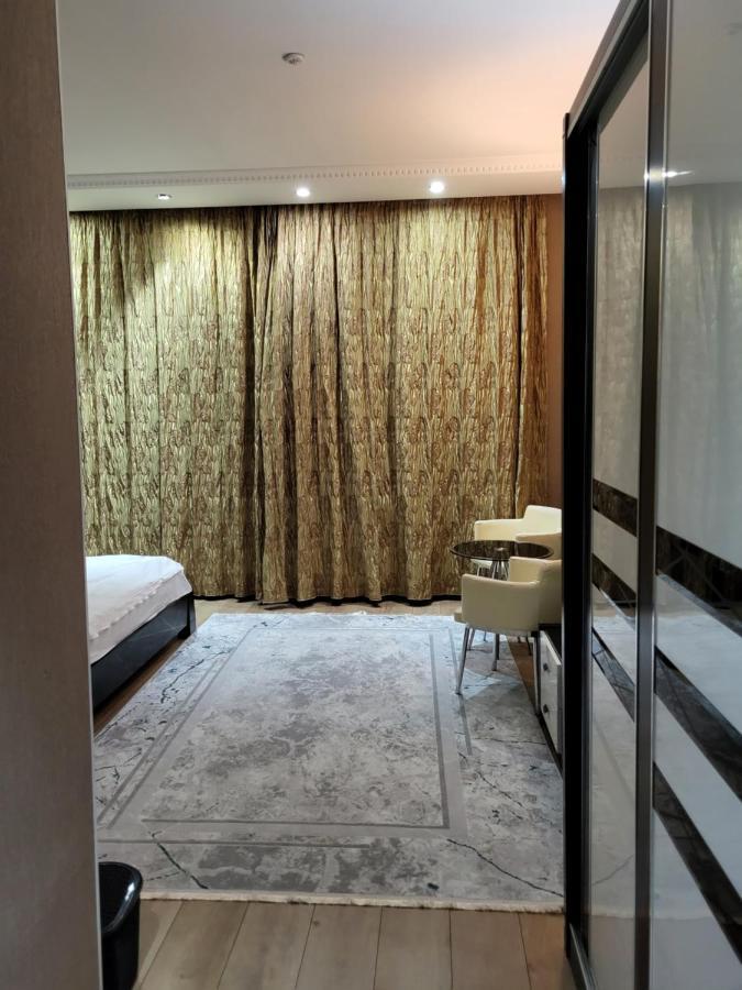 Seoul Hotel Шимкент Екстериор снимка