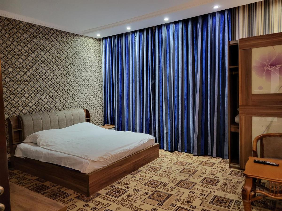 Seoul Hotel Шимкент Екстериор снимка