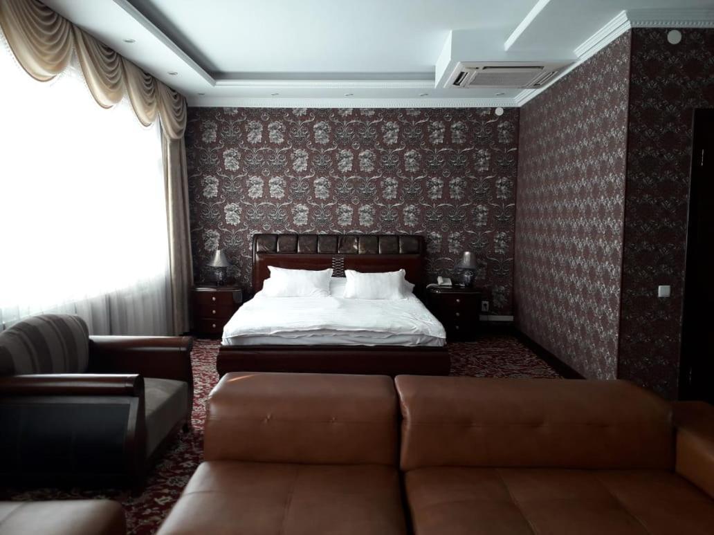 Seoul Hotel Шимкент Стая снимка