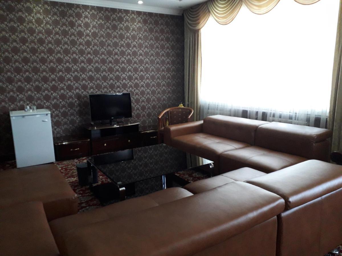 Seoul Hotel Шимкент Екстериор снимка