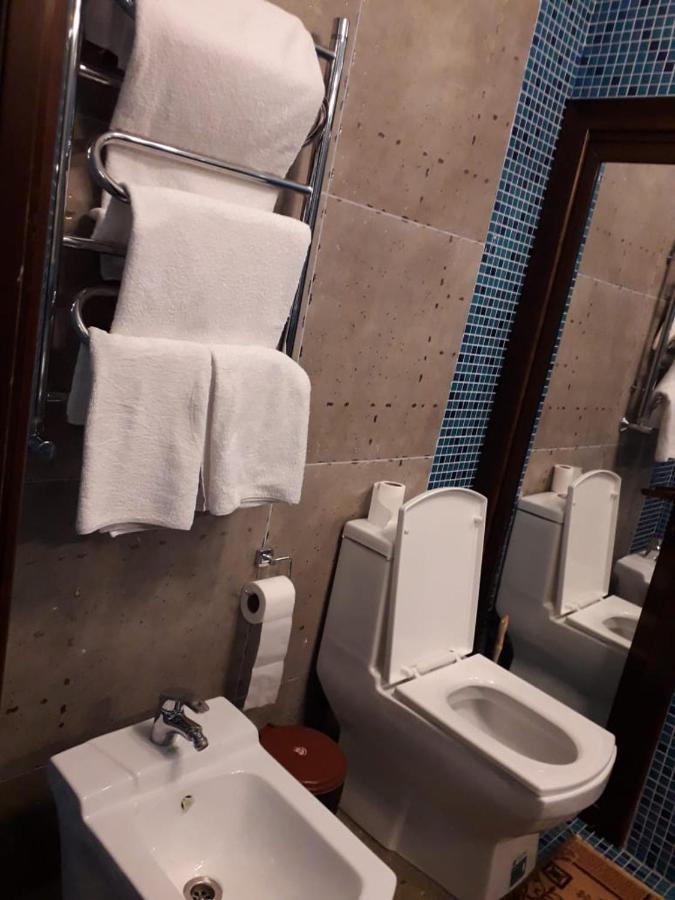 Seoul Hotel Шимкент Екстериор снимка